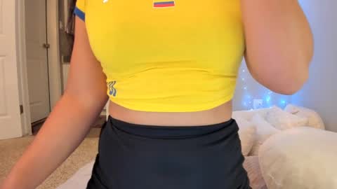 Snapshot of colombiantexas chatting on 15, 2, 2025 ........ Instagram Lorysexys online show from 15, 2, 2025