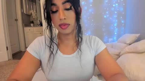 Snapshot of colombiantexas chatting on 8, 3, 2025 ........ Instagram Lorysexys online show from 8, 3, 2025