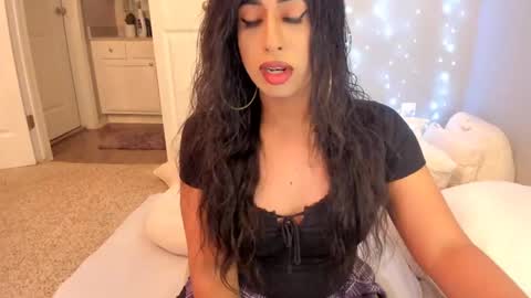 Snapshot of colombiantexas chatting on 18, 9, 2025 ........ Instagram Lorysexys online show from 18, 9, 2025