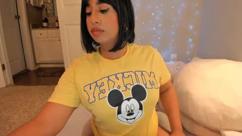 Snapshot of colombiantexas chatting on 28, 4, 2026 ........ Instagram Lorysexys online show from 28, 4, 2026