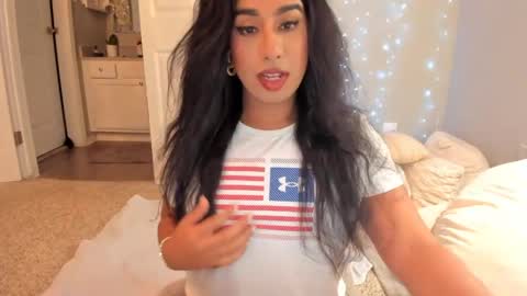 Snapshot of colombiantexas chatting on 30, 4, 2026 ........ Instagram Lorysexys online show from 30, 4, 2026