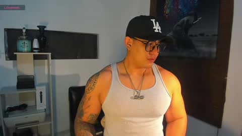 Snapshot of coltonmassif_ chatting on 31, 12, 2024 coltonmassif_ online show from 31, 12, 2024