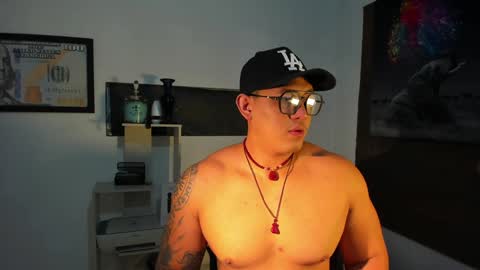 Snapshot of coltonmassif_ chatting on 15, 1, 2025 coltonmassif_ online show from 15, 1, 2025