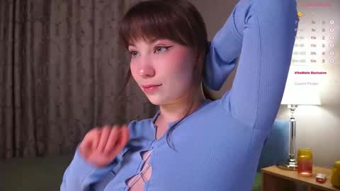 Snapshot of come_in_bed chatting on 8, 1, 2026 Audrey online show from 8, 1, 2026