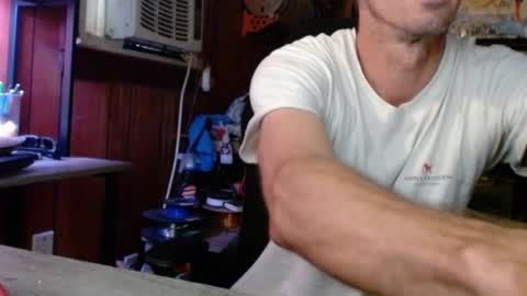 Nelson or ComicKing and sometime Peachy143 online show from 11, 10, 2025