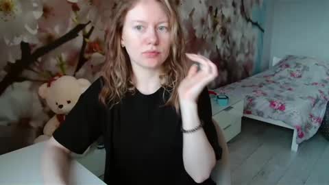 Connie Daw online show from 8, 1, 2025