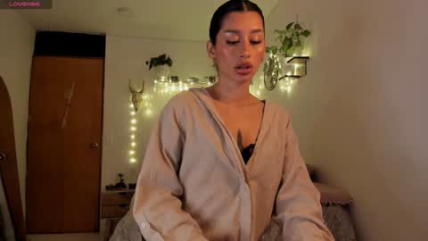 connie    online show from 13, 1, 2025