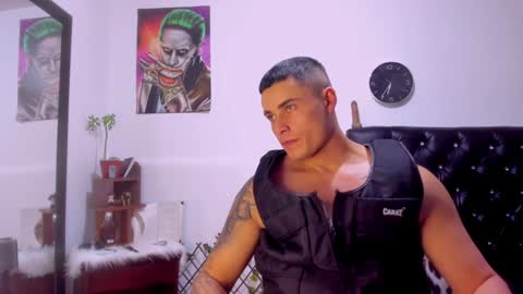 Snapshot of connorsmith_26 chatting on 7, 1, 2025 Connor Smith online show from 7, 1, 2025