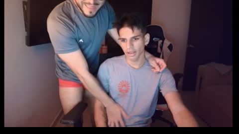 Snapshot of conradgrayson78 chatting on 14, 11, 2025 conradgrayson78 leonandresough online show from 14, 11, 2025