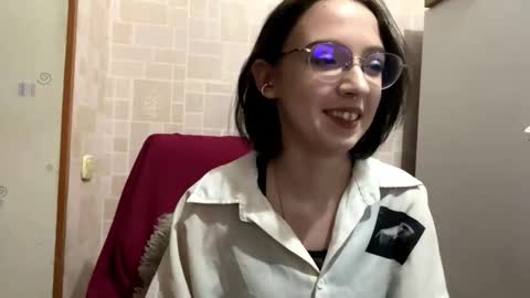 consuelamcelwaine online show from 3, 3, 2026