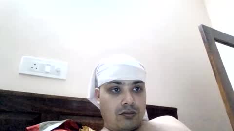 Cool Breeze09 online show from 16, 4, 2026