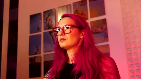 Ginger The Cringer online show from 19, 5, 2026