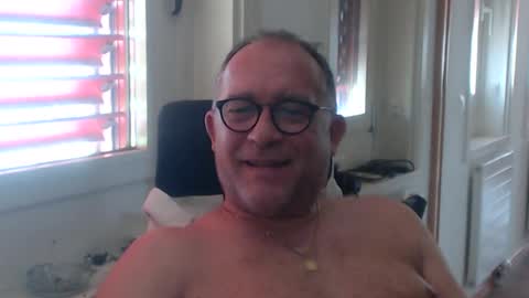 Snapshot of coquin369 chatting on 1, 7, 2026 Coquin369 online show from 1, 7, 2026