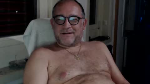 Snapshot of coquin369 chatting on 2, 7, 2026 Coquin369 online show from 2, 7, 2026