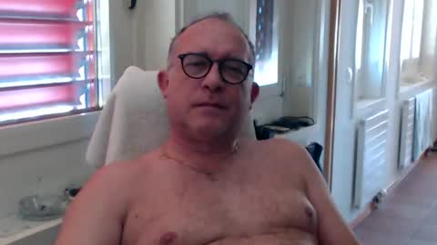 Snapshot of coquin369 chatting on 5, 7, 2026 Coquin369 online show from 5, 7, 2026