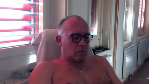 Snapshot of coquin369 chatting on 22, 7, 2026 Coquin369 online show from 22, 7, 2026