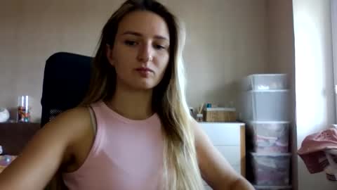 cora_fora online show from 17, 9, 2025