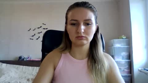 cora_fora online show from 9, 10, 2025