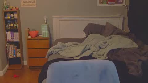 Snapshot of coracav chatting on 23, 12, 2025 coracav online show from 23, 12, 2025