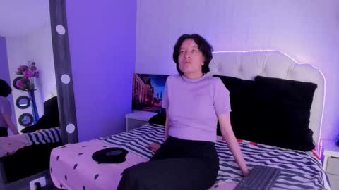 Snapshot of coralandocean chatting on 28, 11, 2025 Coral and Ocean online show from 28, 11, 2025