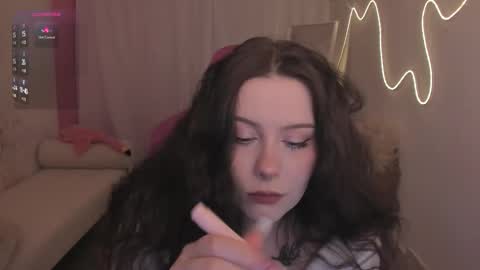 Snapshot of coramiel chatting on 11, 2, 2026 little girl who is always right or just Cora online show from 11, 2, 2026