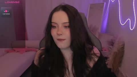 Snapshot of coramiel chatting on 20, 2, 2026 little girl who is always right or just Cora online show from 20, 2, 2026