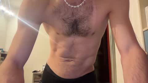 Snapshot of corb927 chatting on 6, 1, 2026 French doggy online show from 6, 1, 2026