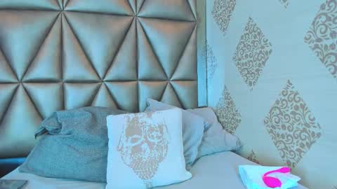 Cori  online show from 7, 1, 2026