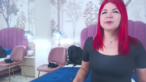 corineray online show from 21, 10, 2025