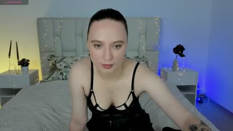 Snapshot of cornelia_kitty chatting on 9, 8, 2026 Cornelia online show from 9, 8, 2026