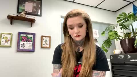 corpsechick online show from 14, 1, 2025