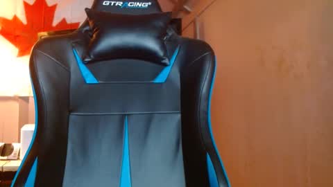 Snapshot of cosmicjones88 chatting on 2, 12, 2024 cosmicjones88 online show from 2, 12, 2024