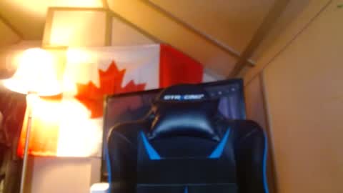 Snapshot of cosmicjones88 chatting on 12, 12, 2024 cosmicjones88 online show from 12, 12, 2024