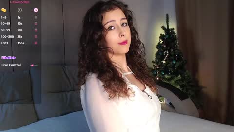 Luna online show from 11, 1, 2025