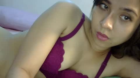 Snapshot of cottoncandygirl9898 chatting on 26, 1, 2025 Liz Gwyneth Charlota online show from 26, 1, 2025