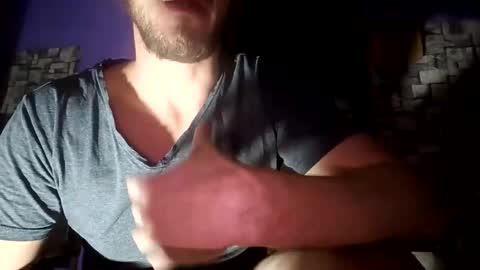 Snapshot of couple1622 chatting on 29, 11, 2025 couple1622 online show from 29, 11, 2025