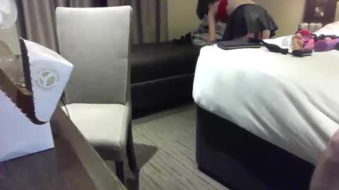 couple909090 online show from 31, 1, 2026