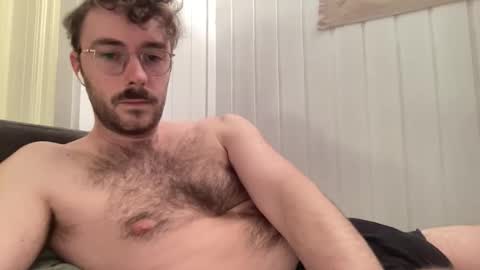 Snapshot of couple_24_28 chatting on 4, 12, 2025 couple_24_28 online show from 4, 12, 2025