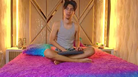 Snapshot of couple_hot_2025 chatting on 4, 12, 2025 Ricardo Isabella online show from 4, 12, 2025