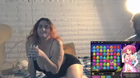 Snapshot of coupleofsluts420 chatting on 10, 3, 2025 coupleofsluts420 online show from 10, 3, 2025