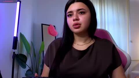 Courtney online show from 2, 10, 2025