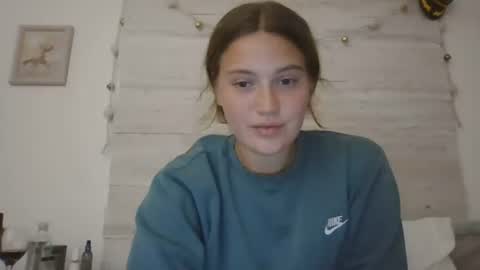 Snapshot of cowguirle chatting on 17, 7, 2026 Em online show from 17, 7, 2026