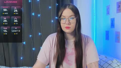 Snapshot of coy_amina_ chatting on 3, 1, 2025 Lilith online show from 3, 1, 2025