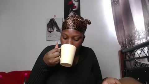 Erykah online show from 18, 9, 2025