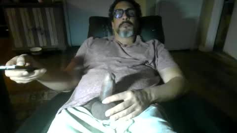Snapshot of cq1er chatting on 31, 12, 2024 Alejandro online show from 31, 12, 2024