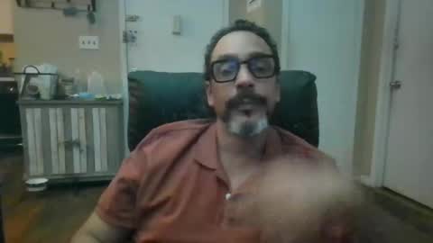 Snapshot of cq1er chatting on 6, 1, 2025 Alejandro online show from 6, 1, 2025