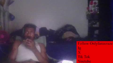 Snapshot of craze320084 chatting on 5, 6, 2026 craze320084 online show from 5, 6, 2026
