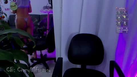 Snapshot of crazy01fantasy chatting on 27, 12, 2024 Laura online show from 27, 12, 2024