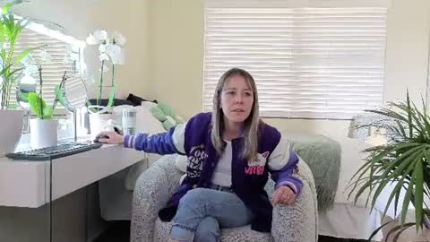 Stacy 2pm to 6pm mon-fri 3 CAT online show from 14, 7, 2026