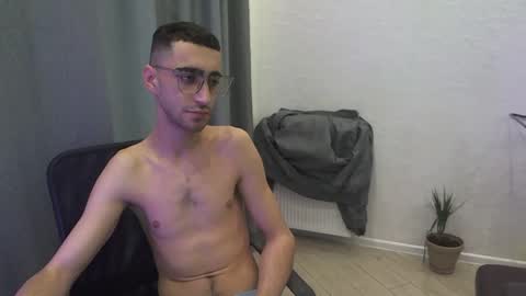 Snapshot of crazy_boy_not_melstroy chatting on 19, 1, 2025 crazy online show from 19, 1, 2025